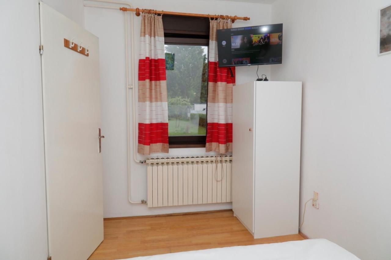 Maple Place Velika Gorica Dış mekan fotoğraf